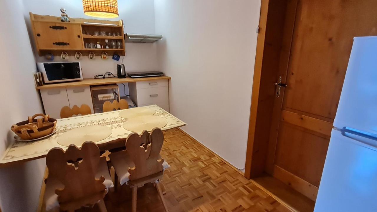 Penzion Piano Lejlighed Liptovský Mikuláš Eksteriør billede